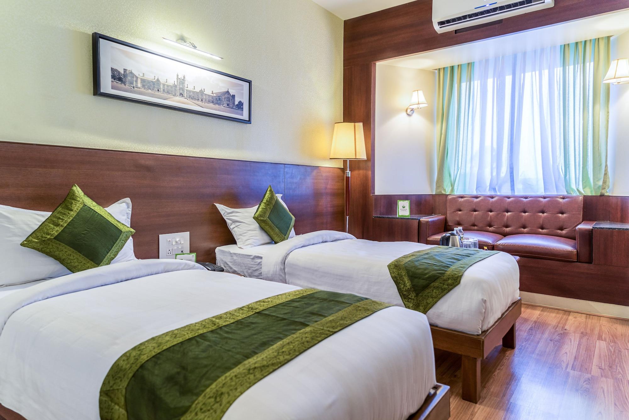 Treebo Premium Grand Emerald Pimpri-Chinchwad Экстерьер фото
